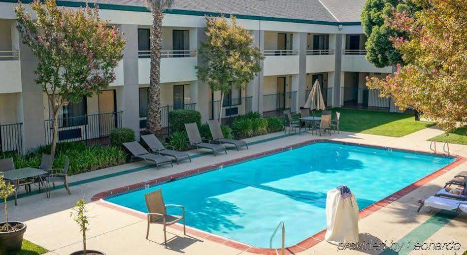 Best Western Heritage Inn Concord Luaran gambar